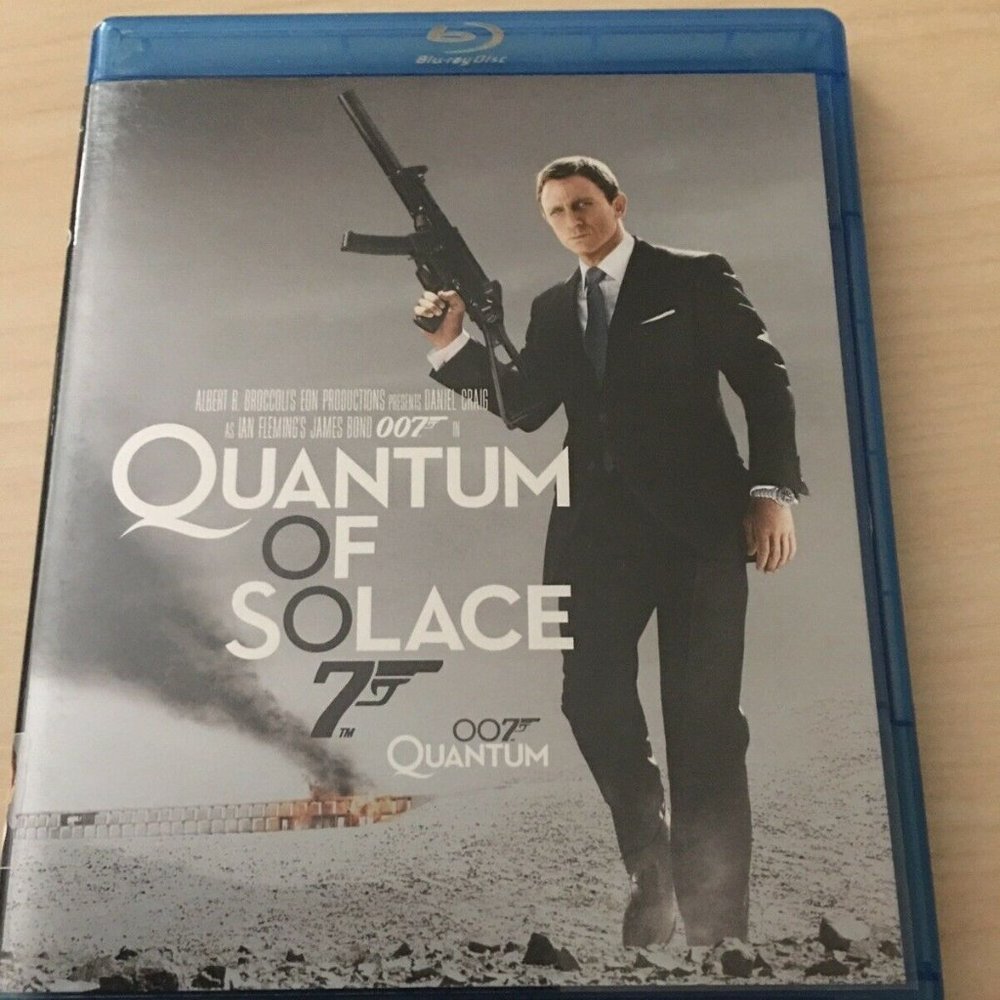 QUANTUM OF SOLACE -  BLU RAY